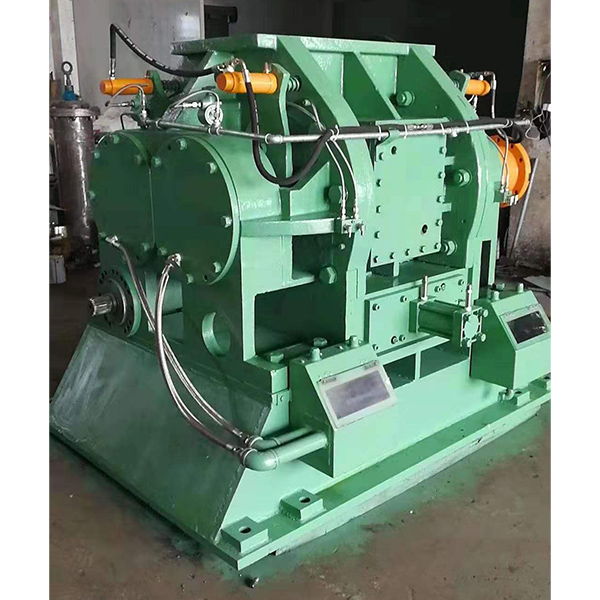 Kneader